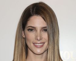 WHAT IS THE ZODIAC SIGN OF ASHLEY GREENE?